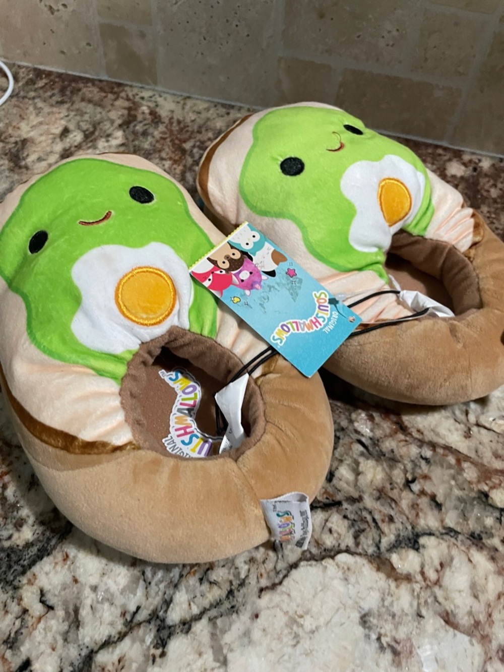 Squishmallow Avocado slippers NWT